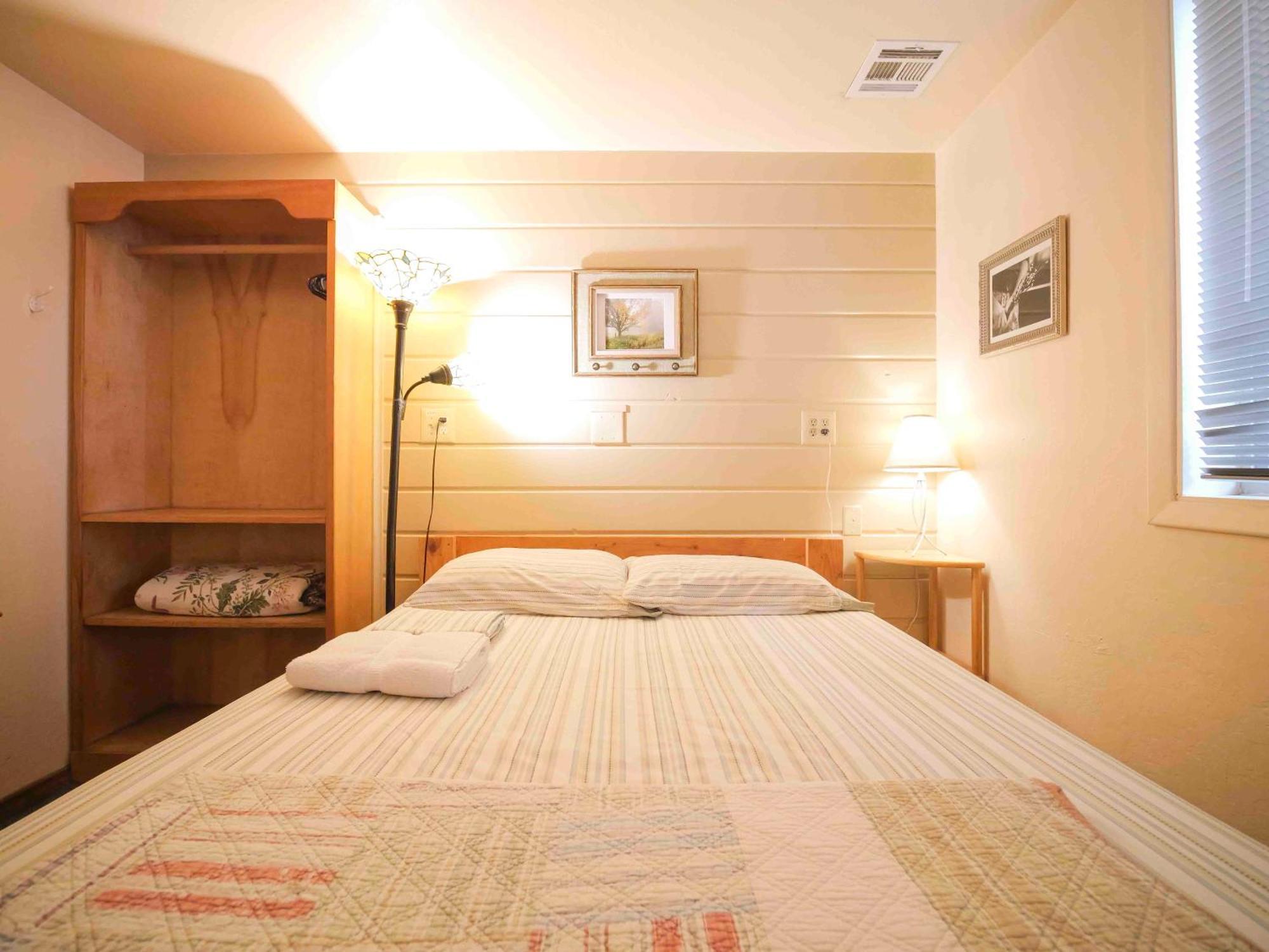 Ashland Commons Hostel ภายนอก รูปภาพ