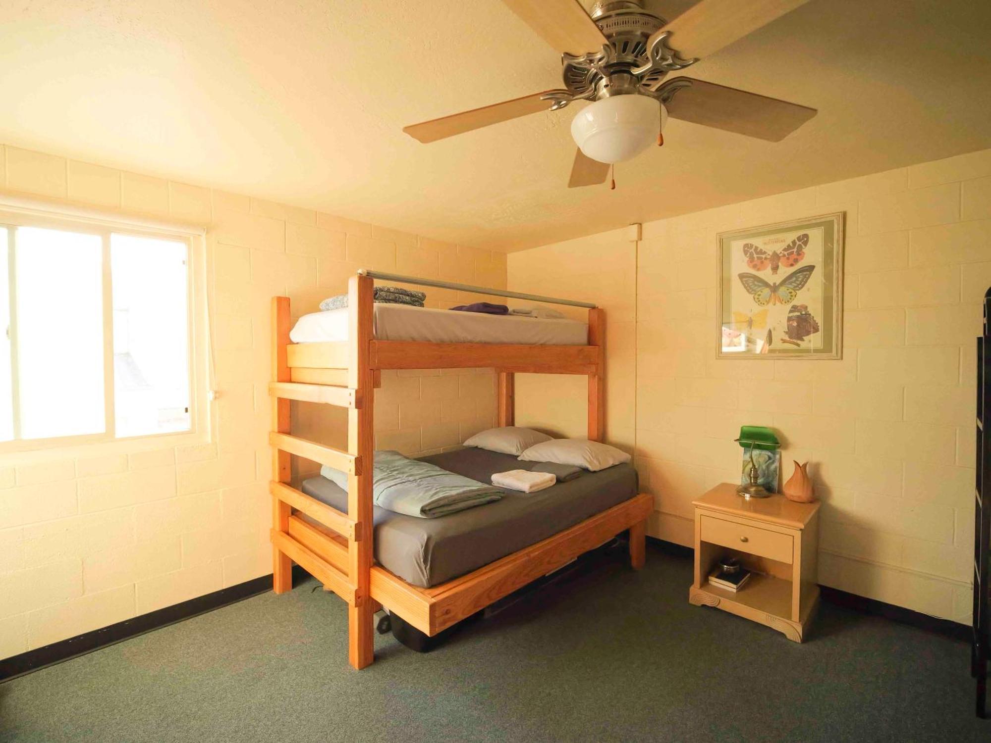Ashland Commons Hostel ภายนอก รูปภาพ