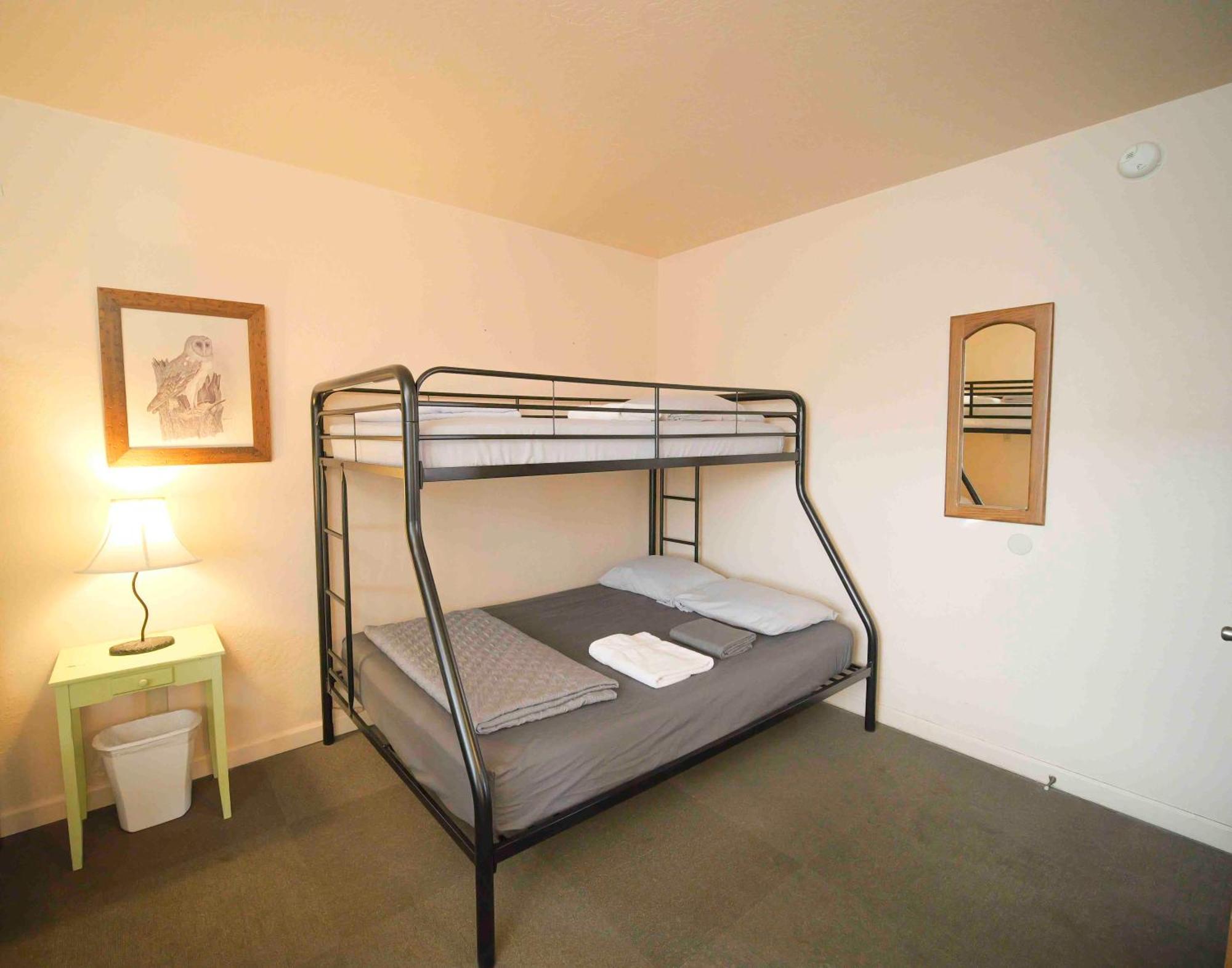 Ashland Commons Hostel ภายนอก รูปภาพ